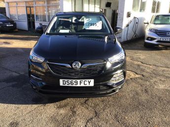 Vauxhall Grandland 1.2 Turbo SE 5dr
