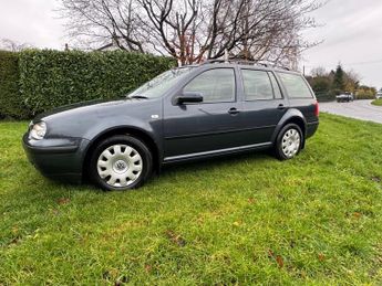 VOLKSWAGEN GOLF 2.0 SE 5dr Auto
