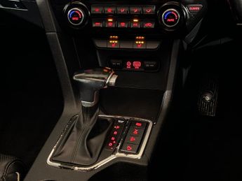 KIA SPORTAGE 2.0 CRDi KX-3 5dr Auto