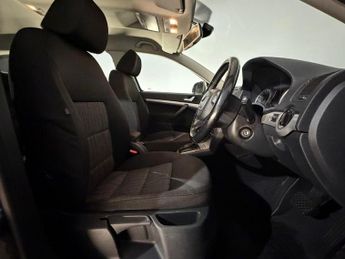 SKODA OCTAVIA 2.0 TDI CR Elegance 5dr DSG