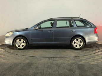 SKODA OCTAVIA 2.0 TDI CR Elegance 5dr DSG