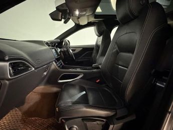 JAGUAR F-PACE 2.0d R-Sport 5dr Auto AWD