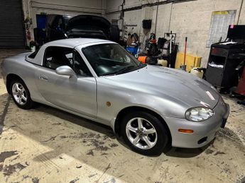 Mazda MX5 1.6i 2dr