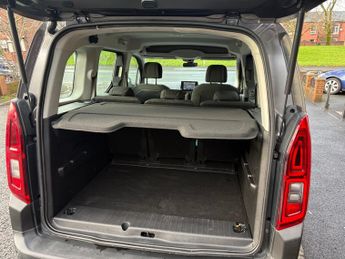 CITROEN BERLINGO 1.5 BlueHDi 130 Flair M 5dr Automatic