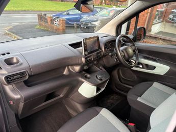 CITROEN BERLINGO 1.5 BlueHDi 130 Flair M 5dr Automatic