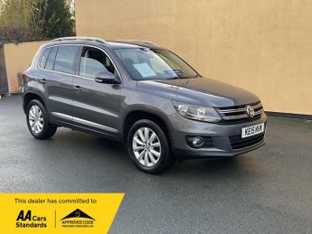 VOLKSWAGEN TIGUAN 2.0 TDi BlueMotion Tech Match 5dr DSG