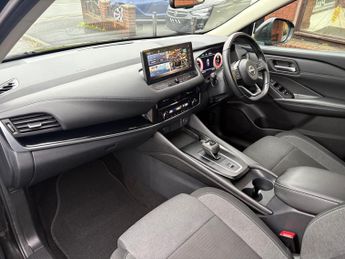 NISSAN QASHQAI 1.3 DiG-T MH 158 N-Connecta Automatic