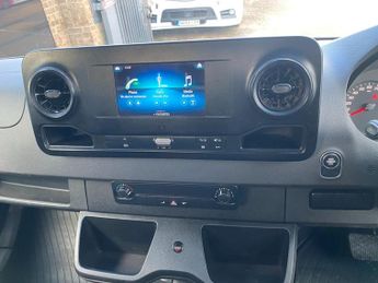 MERCEDES-BENZ SPRINTER 314 CDI 2.1 143 AUTOMATIC 7G LWB L3 DROPSIDE PICK UP TRUCK 1 OWN