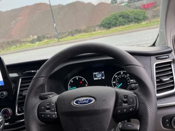FORD TOURNEO CUSTOM 2.0 EcoBlue 170ps L/R 9 Seater Titanium Auto