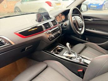 BMW 1 SERIES 118d Sport 5dr [Nav] Step Auto