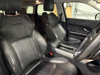 LAND ROVER RANGE ROVER EVOQUE 2.0 TD4 SE Tech 5dr Auto