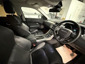 LAND ROVER RANGE ROVER EVOQUE 2.0 TD4 SE Tech 5dr Auto