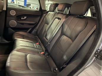 LAND ROVER RANGE ROVER EVOQUE 2.0 TD4 SE Tech 5dr Auto