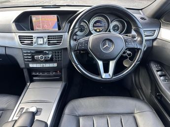 MERCEDES-BENZ E CLASS E300 BlueTEC Hybrid SE 4dr 7G-Tronic