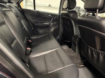 MERCEDES-BENZ C CLASS C200 CDI Sport 4dr Auto