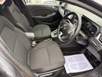 RENAULT CLIO 1.6 E-TECH full hybrid 145 Evolution 5dr Auto