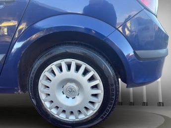 VAUXHALL ASTRA 1.7 CDTi 16V Life [100] 5dr [AC]