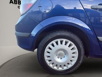 VAUXHALL ASTRA 1.7 CDTi 16V Life [100] 5dr [AC]