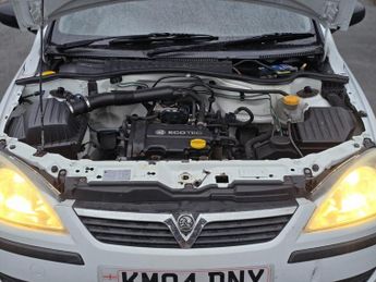 VAUXHALL CORSA 1.0i 12V Life ECO 3dr Easytronic