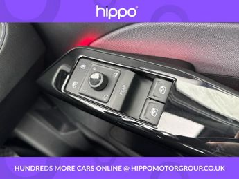 VOLKSWAGEN ID.3 Pure Performance 45kWh Life Hatchback 5dr Electric Auto (150 ps)