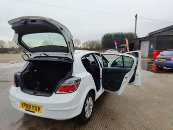 VAUXHALL ASTRA 1.6i 16V Life [115] 5dr Easytronic