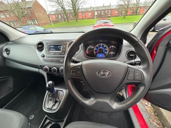 HYUNDAI I10 1.2 SE 5dr Auto