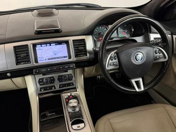 JAGUAR XF 3.0d V6 S Portfolio 5dr Auto