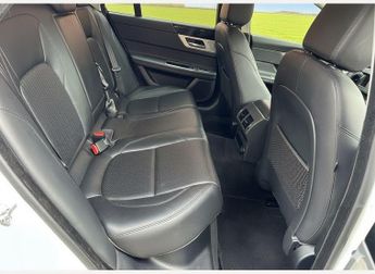 JAGUAR XF 2.0d [180] Prestige 4dr Auto