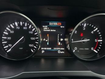 LAND ROVER RANGE ROVER EVOQUE 22 SD4 Pure 5dr Auto Tech Pack
