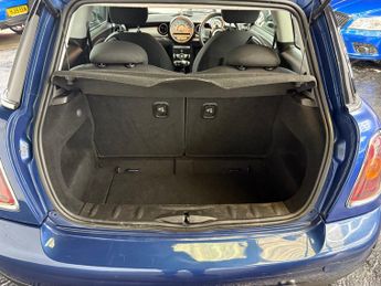 MINI HATCH 1.6 Cooper D 3dr