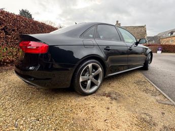 AUDI A4 2.0 TDI 177 Quattro Black Edition 4dr S Tronic