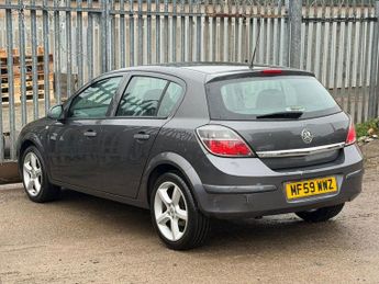 VAUXHALL ASTRA 1.6i 16V Life [115] 5dr [AC]
