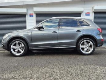 AUDI Q5 2.0 TDI Quattro S Line Plus 5dr S Tronic