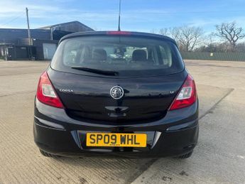 VAUXHALL CORSA 1.2i 16V Design 5dr