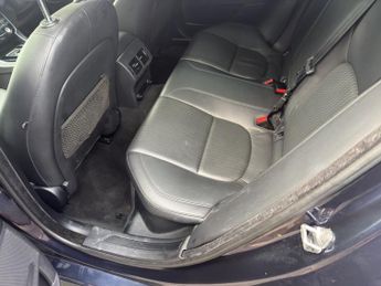 JAGUAR XE 2.0d [180] Portfolio 4dr Auto AWD