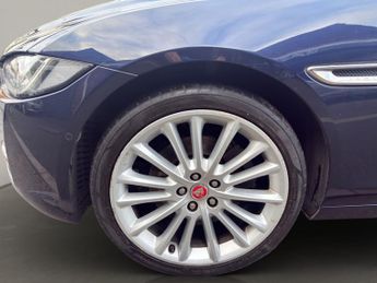 JAGUAR XE 2.0d [180] Portfolio 4dr Auto AWD