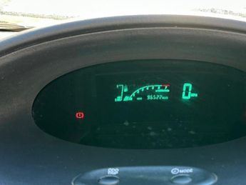 TOYOTA YARIS 1.3 VVT-i Colour Collection 3dr