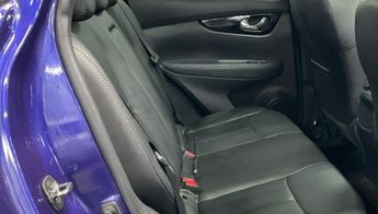 NISSAN QASHQAI 1.6 dCi Tekna 5dr Xtronic ++ PANROOF / NAV / LEATHER / ULEZ ++