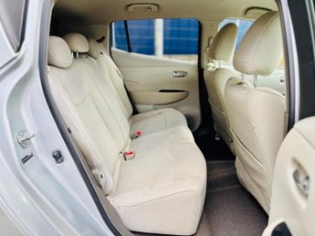 NISSAN LEAF 80kW 5dr Auto