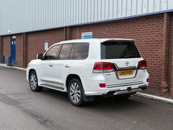 TOYOTA LAND CRUISER AMAZON V8