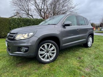 Volkswagen Tiguan 2.0 TDi BlueMotion Tech Match 177 5dr DSG