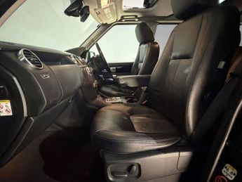 LAND ROVER DISCOVERY 3.0 SDV6 255 HSE 5dr Auto