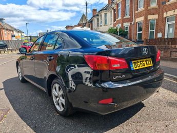 LEXUS IS 220d 4dr