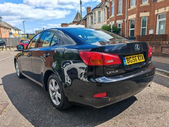 LEXUS IS 220d 4dr