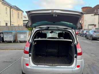 RENAULT SCENIC 2.0 VVT Dynamique S 5dr Auto