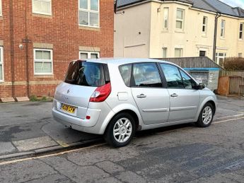 RENAULT SCENIC 2.0 VVT Dynamique S 5dr Auto