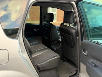 RENAULT SCENIC 2.0 VVT Dynamique S 5dr Auto