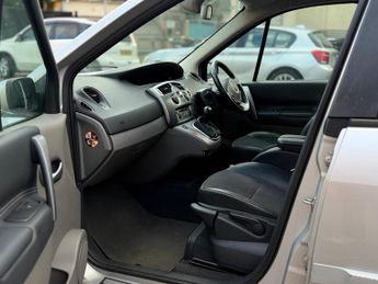 RENAULT SCENIC 2.0 VVT Dynamique S 5dr Auto