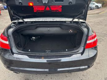 MERCEDES-BENZ E CLASS E220 CDI BlueEFFICIENCY Sport 2dr Tip Auto