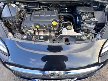 VAUXHALL CORSA 1.4 Design 5dr Auto